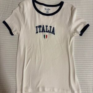 Brandy Melville Italia tee